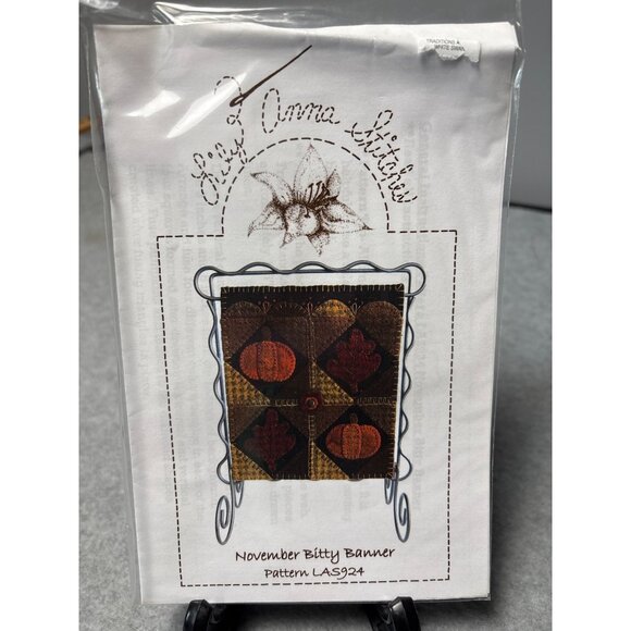 November Bitty Banner Pattern LAS924 by Lily Anna Stitches 6" x 7" Autumn-Themed - Picture 1 of 5